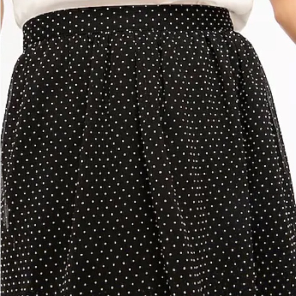 ๐ JCREW Ruffle Tiered MIDI Skirt - Picture 4 of 6